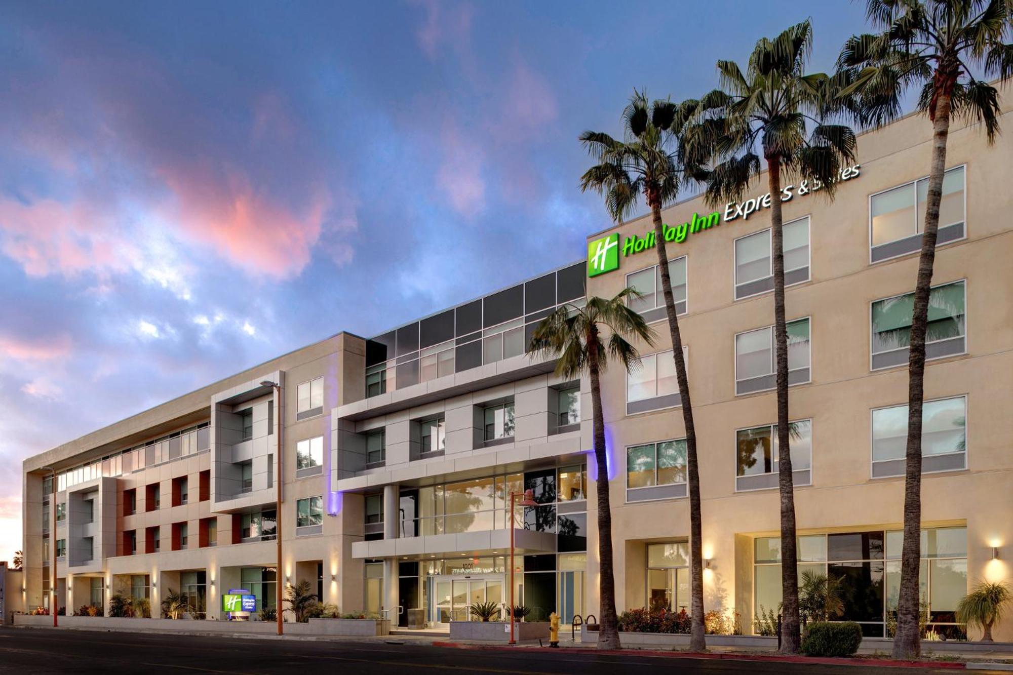 Holiday Inn Express & Suites - Glendale Downtown Εξωτερικό φωτογραφία